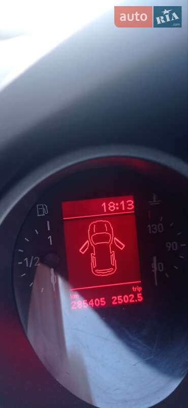 Минивэн SEAT Altea 2009 в Вишневом фото 13 Минивэн SEAT Altea 2009 в Вишневом