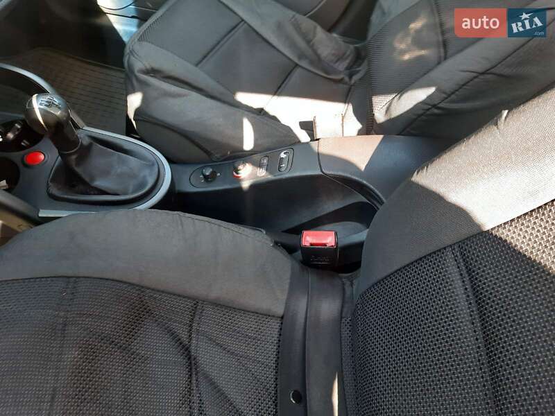 Хэтчбек SEAT Altea 2005 в Светловодске фото 14 Хэтчбек SEAT Altea 2005 в Светловодске