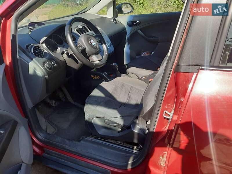 Хэтчбек SEAT Altea 2005 в Светловодске фото 17 Хэтчбек SEAT Altea 2005 в Светловодске