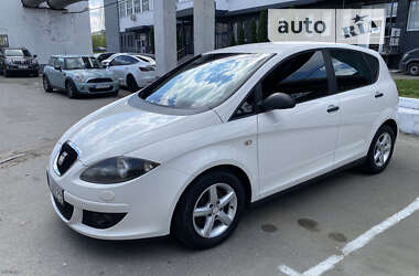 Минивэн SEAT Altea 2009 в Киеве