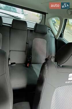 Минивэн SEAT Altea 2008 в 