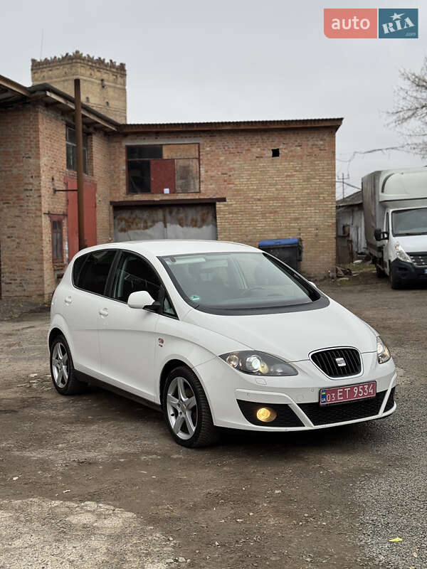 Мінівен SEAT Altea 2009 в Луцьку