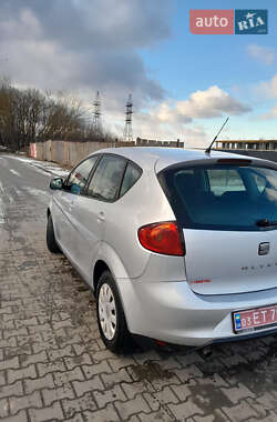 Мінівен SEAT Altea 2011 в 