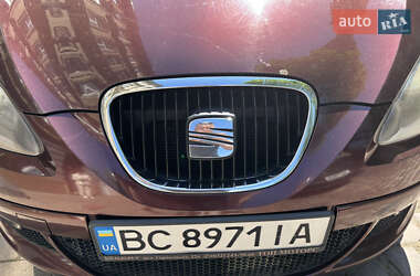 Минивэн SEAT Altea 2009 в 