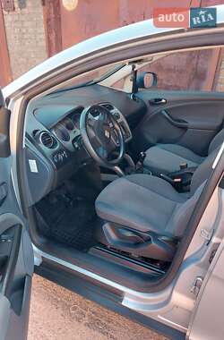 Мінівен SEAT Altea 2009 в 