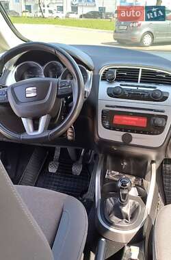 Минивэн SEAT Altea 2009 в 