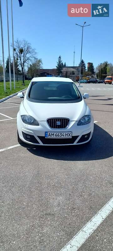 Минивэн SEAT Altea 2009 в Житомире