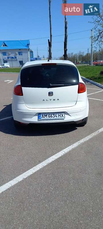 Минивэн SEAT Altea 2009 в Житомире