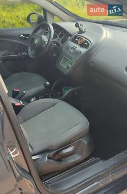 Минивэн SEAT Altea 2006 в 