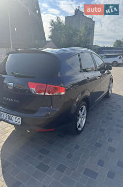Минивэн SEAT Altea 2010 в 