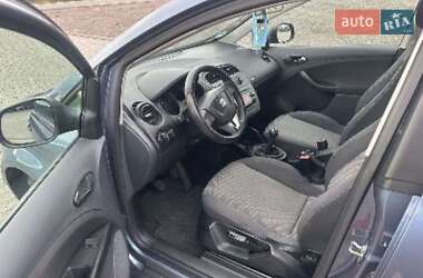 Минивэн SEAT Altea 2010 в 