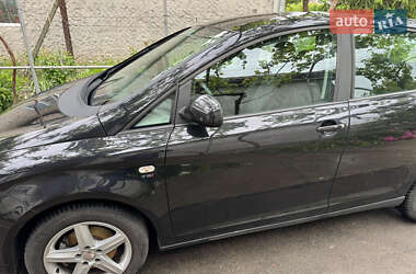 Минивэн SEAT Altea 2010 в 