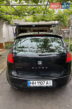 Минивэн SEAT Altea 2010 в 