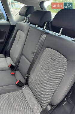 Минивэн SEAT Altea 2010 в 