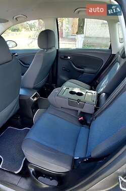 Минивэн SEAT Altea 2008 в 