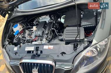 Минивэн SEAT Altea 2012 в 