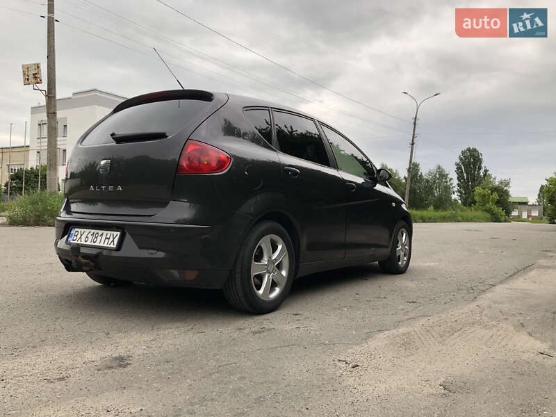 Минивэн SEAT Altea 2006 в Хмельницком