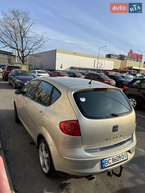 Минивэн SEAT Altea 2004 в Львове