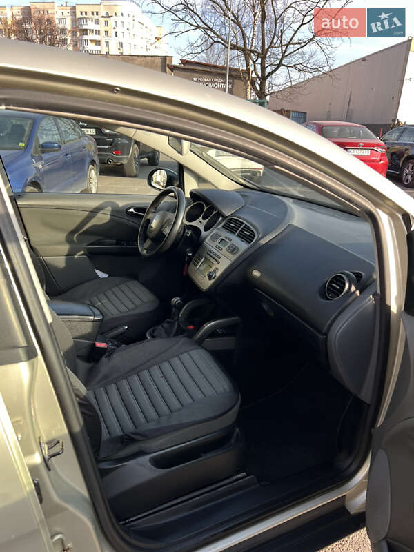 Минивэн SEAT Altea 2004 в Львове
