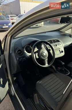 Минивэн SEAT Altea 2004 в 