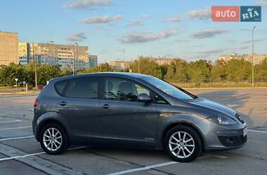 Минивэн SEAT Altea 2012 в 