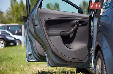 Минивэн SEAT Altea 2004 в 