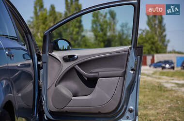 Минивэн SEAT Altea 2004 в 
