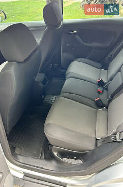 Минивэн SEAT Altea 2010 в 