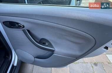 Минивэн SEAT Altea 2006 в 