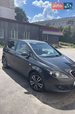 Минивэн SEAT Altea 2005 в 