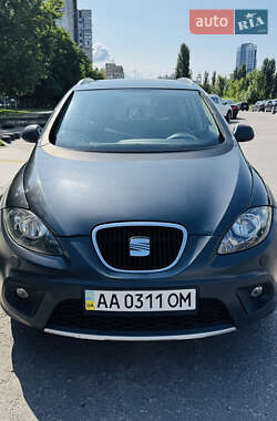Минивэн SEAT Altea 2010 в 