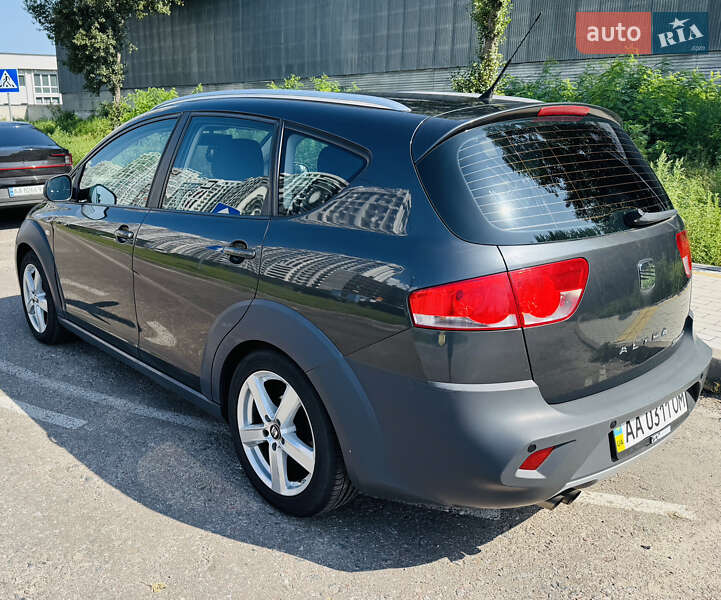 Минивэн SEAT Altea 2010 в Киеве