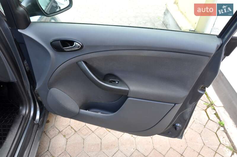 Минивэн SEAT Altea 2008 в Львове