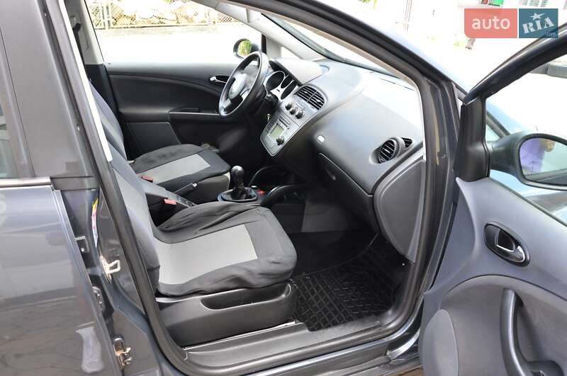 Минивэн SEAT Altea 2008 в Львове