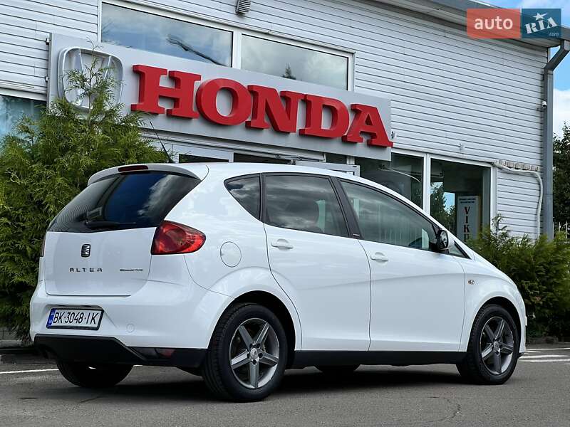 Минивэн SEAT Altea 2015 в Ровно