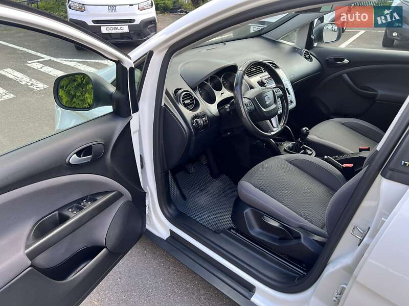 Минивэн SEAT Altea 2015 в Ровно