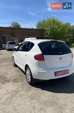 Минивэн SEAT Altea 2009 в 