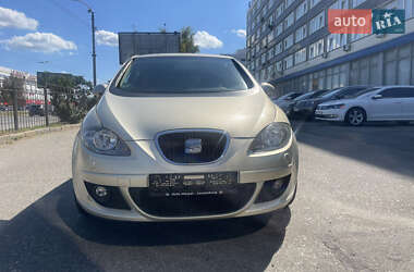 Минивэн SEAT Altea 2005 в 