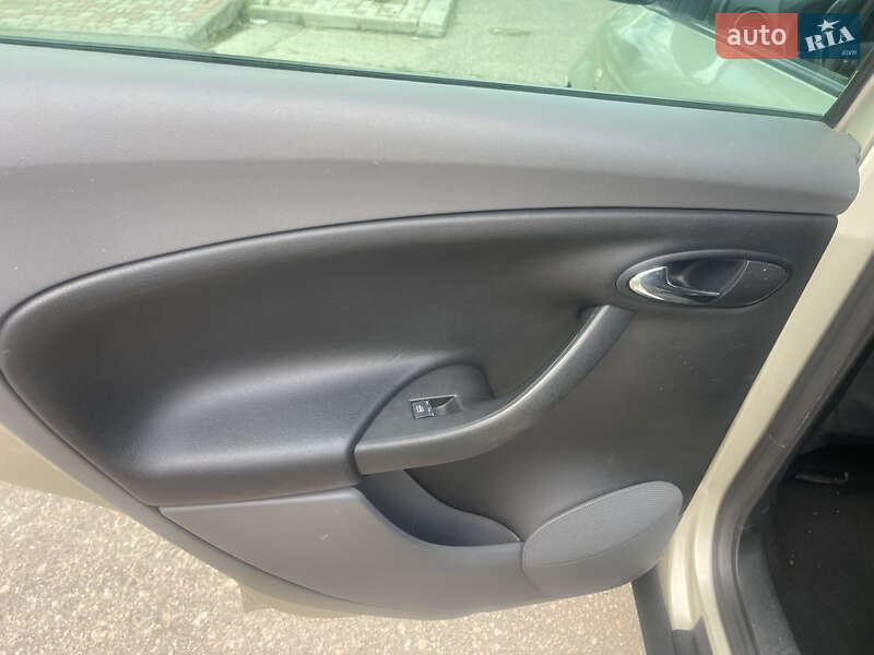 Минивэн SEAT Altea 2005 в Харькове