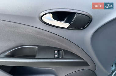 Минивэн SEAT Altea 2009 в 