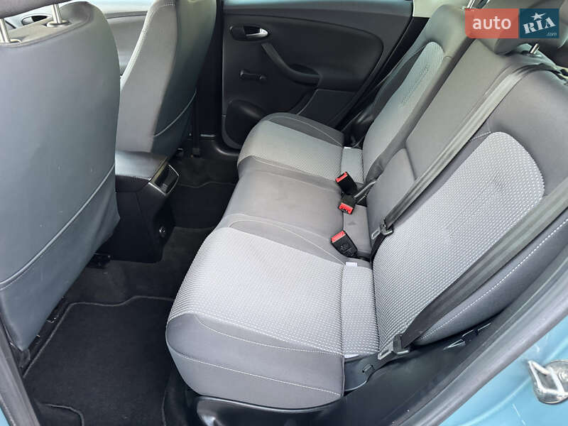 Минивэн SEAT Altea 2009 в Луцке