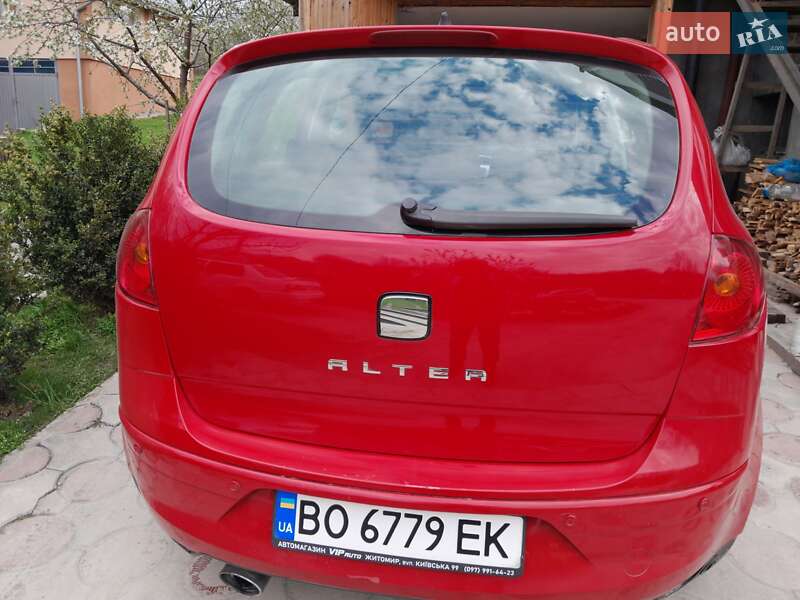 Минивэн SEAT Altea 2004 в Борщеве