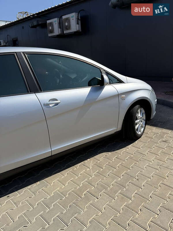 Мінівен SEAT Altea 2010 в Одесі