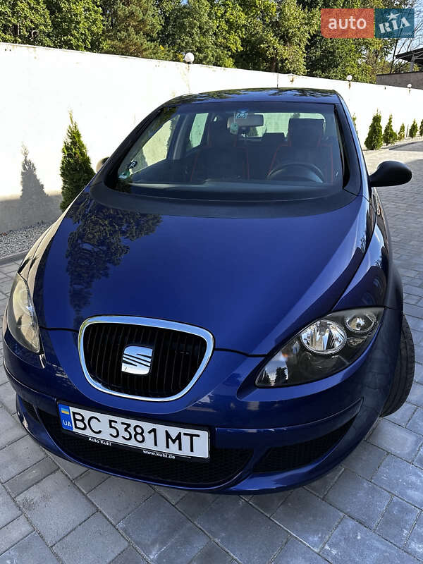 Минивэн SEAT Altea 2006 в Житомире