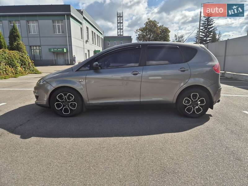 Минивэн SEAT Altea 2005 в Киеве