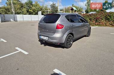 Минивэн SEAT Altea 2005 в 