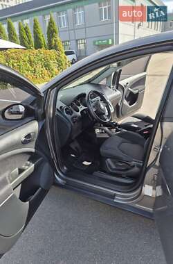 Минивэн SEAT Altea 2005 в 