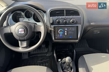 Минивэн SEAT Altea 2006 в 