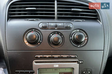 Минивэн SEAT Altea 2008 в 