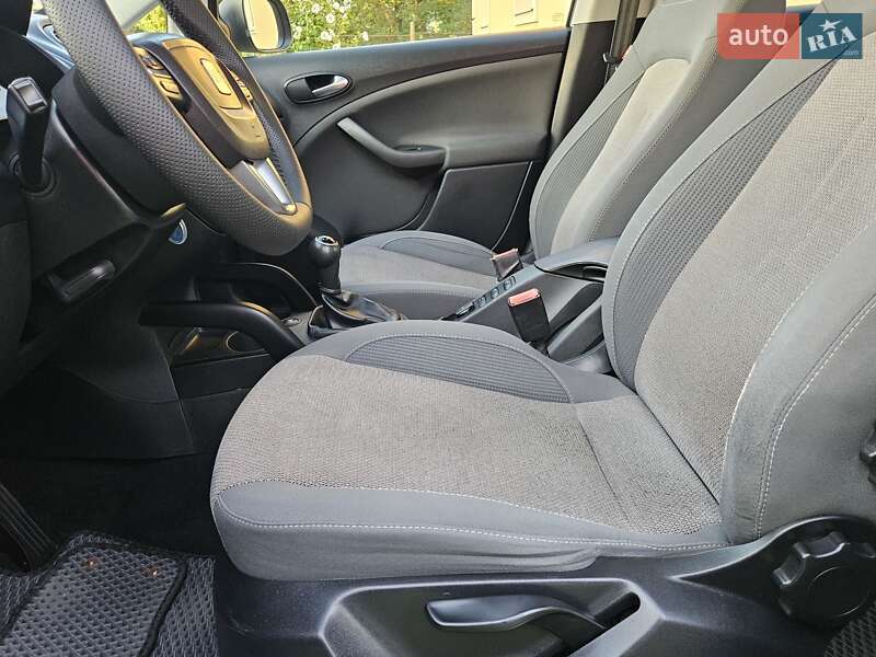 Минивэн SEAT Altea 2013 в Дрогобыче